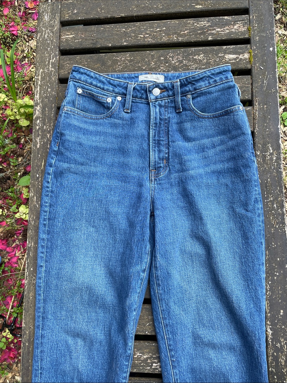 Madewell Straight Leg Jeans in Medium Blue